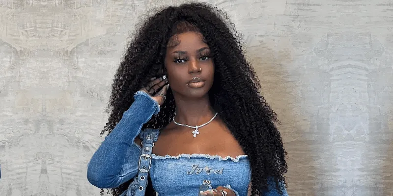 What are the Criteria for Choosing Kinky Curly Wigs?